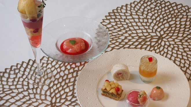 カシータ - 料理写真:桃フェア