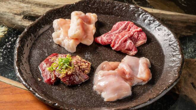 焼きしゃぶ 焼肉　笠松 - メイン写真: