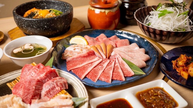 焼肉龍王館 - メイン写真: