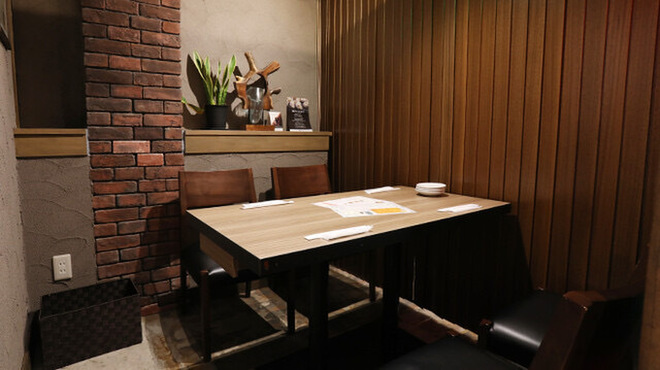 365 GYOZA BAR - メイン写真: