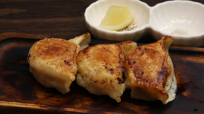 365 GYOZA BAR - メイン写真: