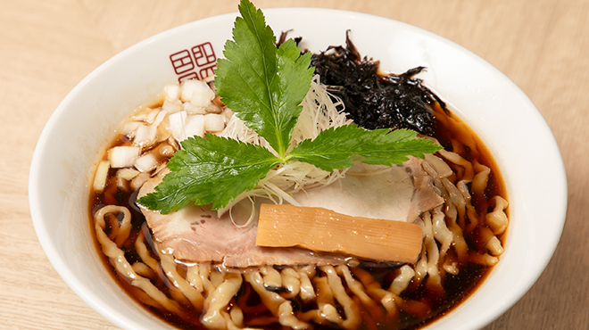 中華そば 色即是空 - メイン写真: