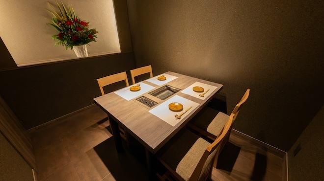 焼肉 一歩 - メイン写真: