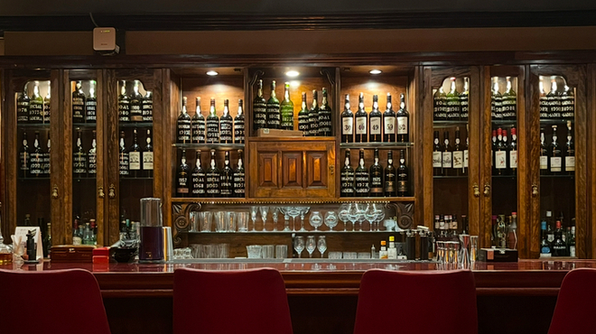 シガー&マディラ シャルト - ドリンク写真:100種類を超えるマデイラワイン