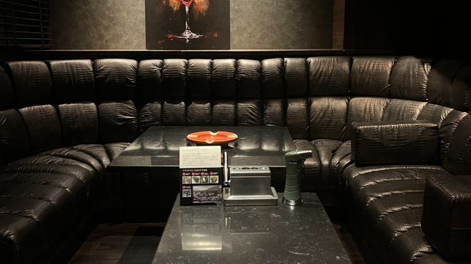 シガー&マディラ シャルト - メイン写真: