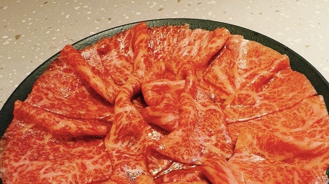 名物生タン焼肉エクボ - メイン写真: