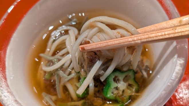 蕎麦割烹 橙 - 料理写真:梅かつおが味を引き締める