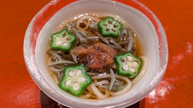 蕎麦割烹 橙 - 料理写真:「じゅんさいとオクラの冷かけそば」