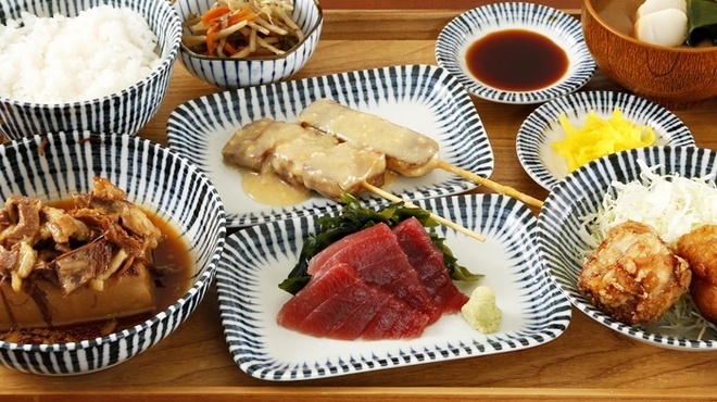 肉豆冨とレモンサワー 大衆食堂 安べゑ - メイン写真: