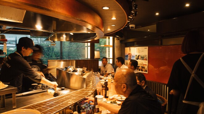 ひろしまテッパン produced by 餃子家龍 - メイン写真: