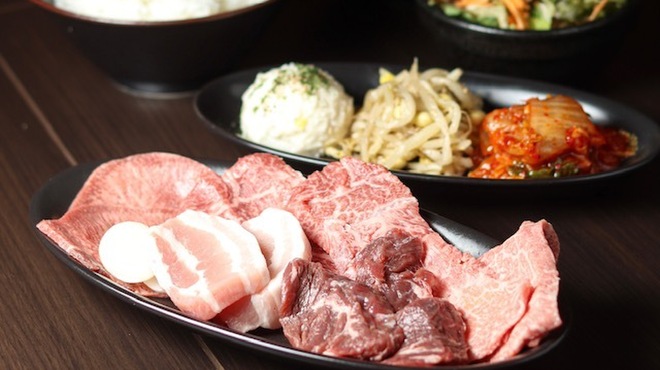 焼肉MARUGO - メイン写真: