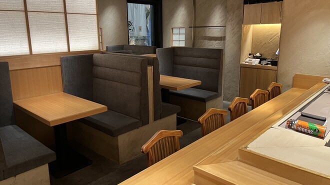 まんてん鮨 日比谷オクロジ店 - メイン写真: