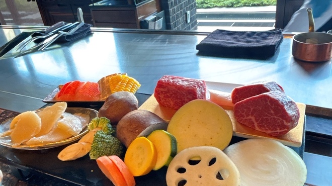 炭火焼・鉄板焼 杜季 - 料理写真: