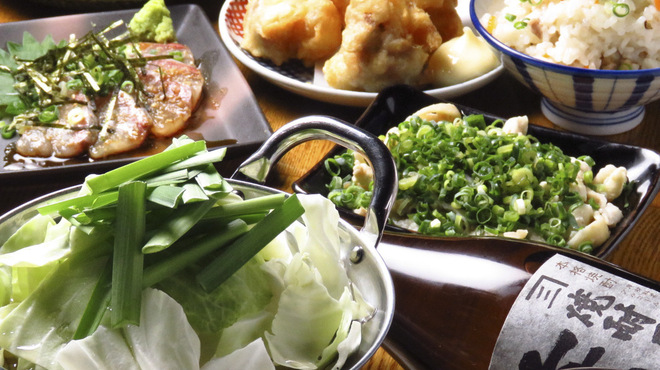 博多ラーメン でぶちゃん - メイン写真: