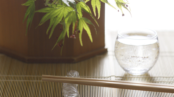 天ぷら割烹　嵯峨野 - ドリンク写真:種類豊富な日本酒をご用意