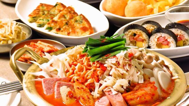 韓豚屋 - メイン写真: