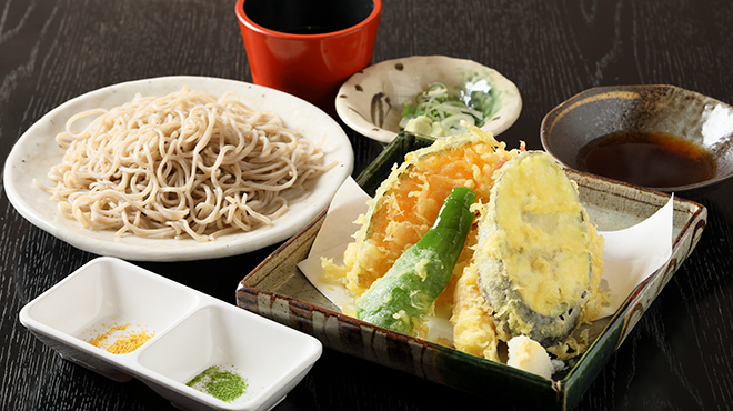 餃子 権兵衛 - メイン写真: