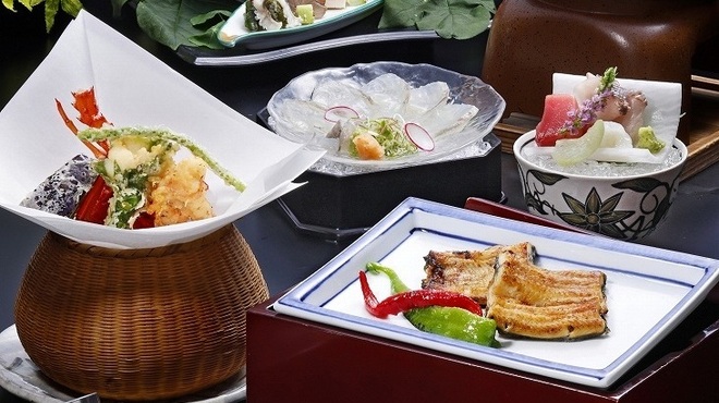 京懐石 美濃吉 横浜ランドマークプラザ店 - メイン写真: