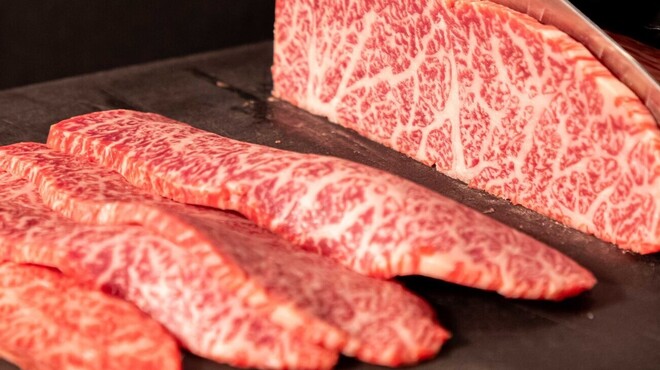 和牛一頭買い 焼肉ホルモン黒野 - メイン写真: