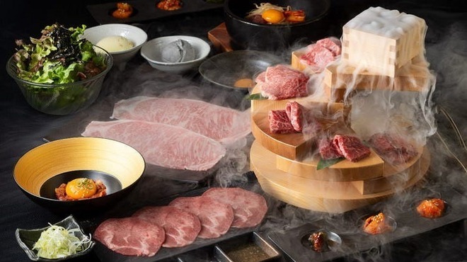 焼肉HACHI - メイン写真: