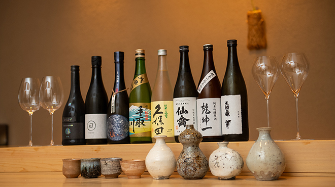 一座建立 - ドリンク写真:日本酒集合