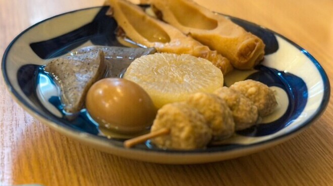 考えるな、うどん食え。 - メイン写真: