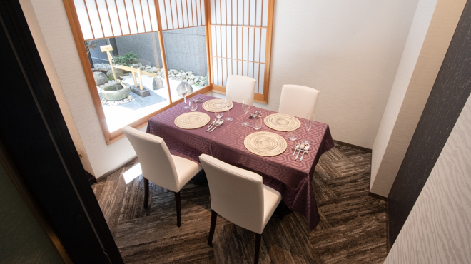 バルビゾン - メイン写真: