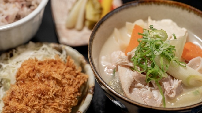 やえかつ - メイン写真: