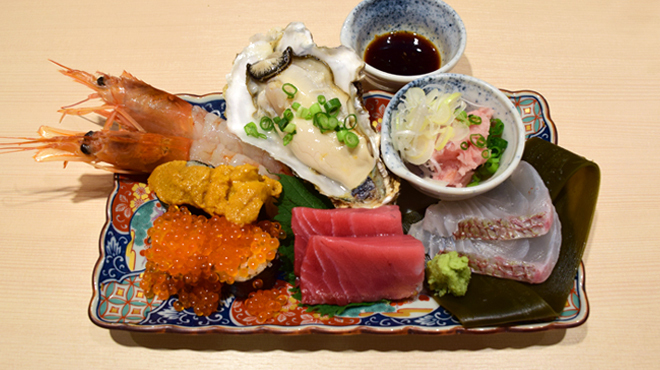 三軒茶屋もつ焼てけ八 - メイン写真: