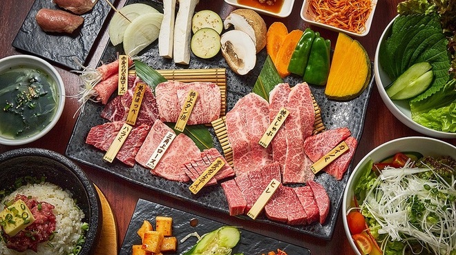 焼肉 ONAKANOMIKATA - メイン写真: