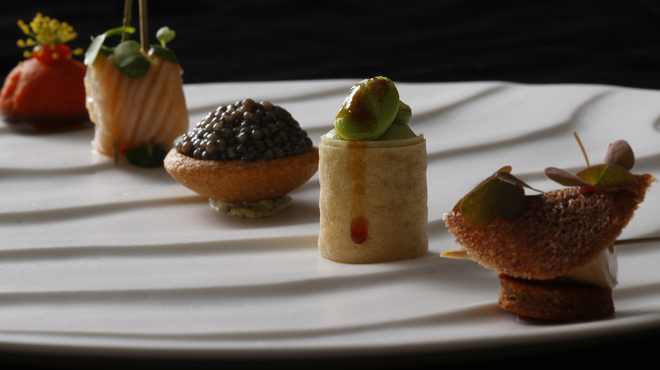 アマラントス - メイン写真: