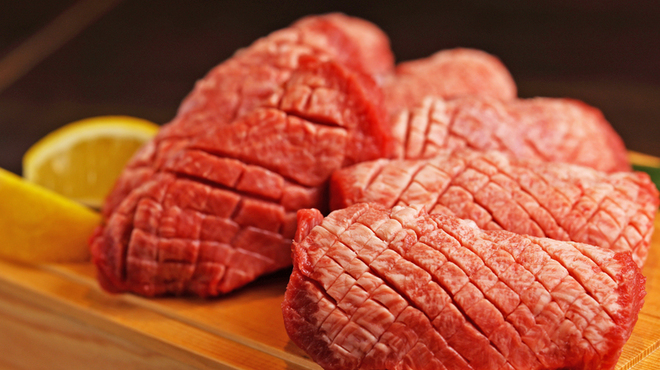 厚切り仙台牛タンと黒毛和牛食べ放題 焼肉倶楽部 - メイン写真: