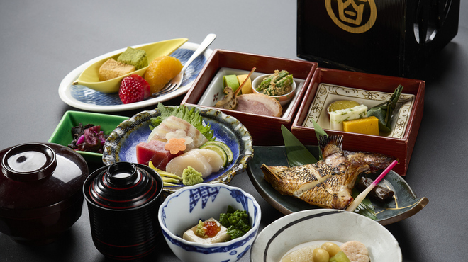 百足屋 - メイン写真: