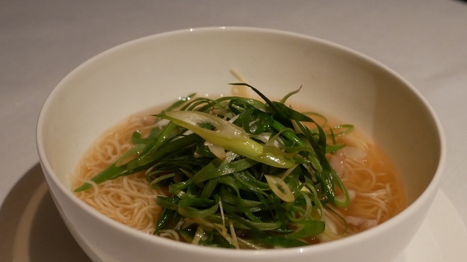 中国飯店 琥珀宮 - 料理写真:
