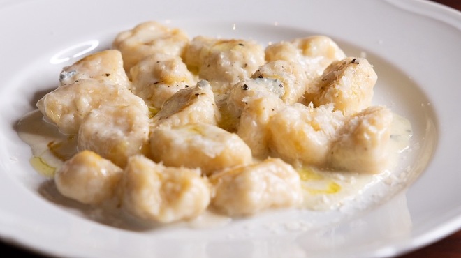 ジャッジョーロ銀座 - 料理写真:自家製ジャガイモのニョッキゴルゴンゾーラソース