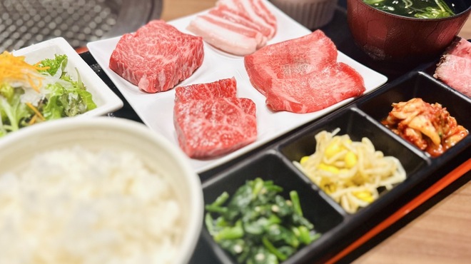 焼肉家蔵 - 料理写真: