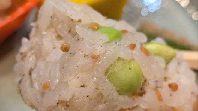 貴ぶ - 料理写真:太刀魚と枝豆の蒸しご飯