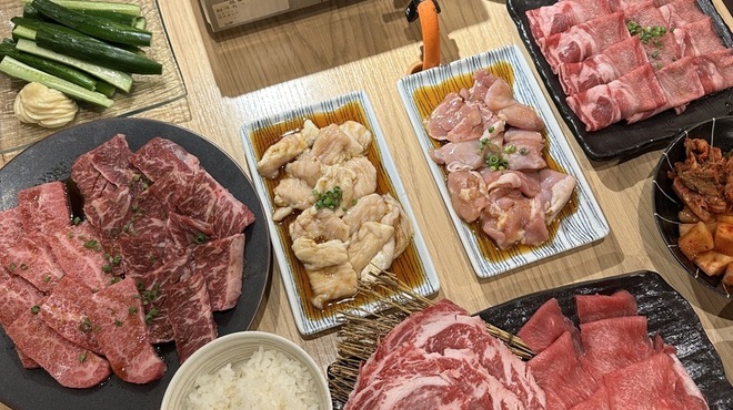 焼肉 カウズ - メイン写真: