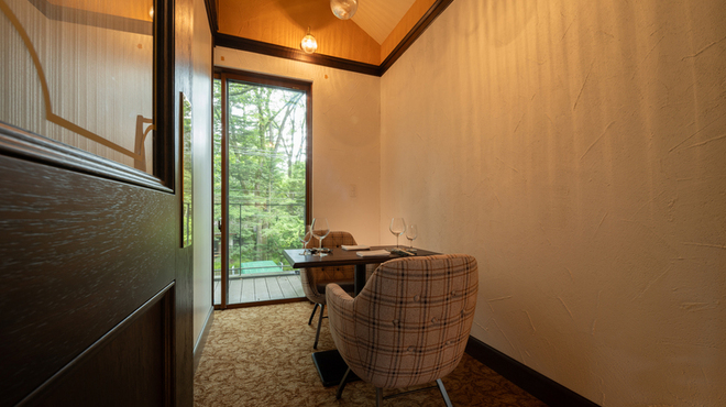 야사이가 오이시이 다이닝 LONGING HOUSE 큐우카루이자와