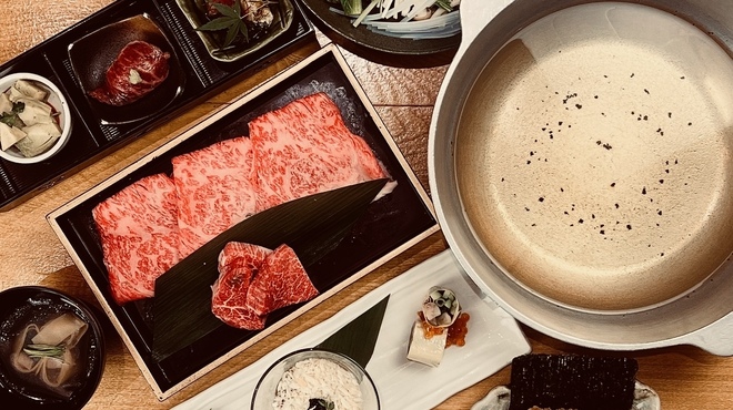 しゃぶしゃぶ　すき鍋　おもき - メイン写真: