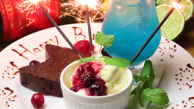 UNTITLED - メイン写真: