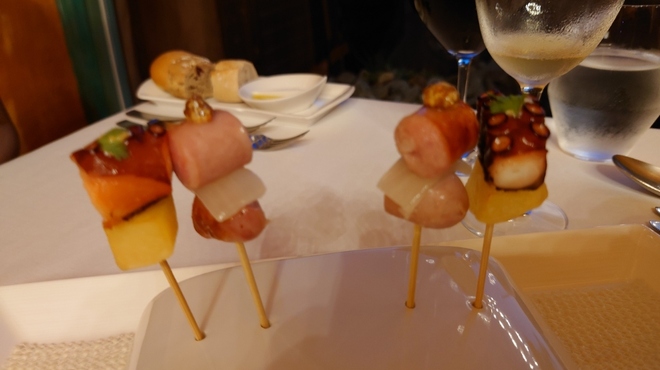 リアス バイ ココチャ - 料理写真: