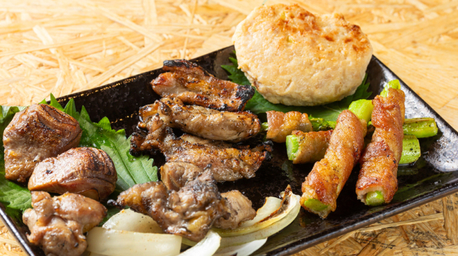 炭火親鶏 隠れ屋 - メイン写真: