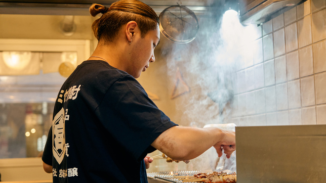 鶏と酎ハイ とり巣 - メイン写真: