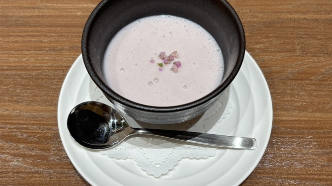 西洋風料理 熱海 KOUWA - 料理写真:【桃のスープ】