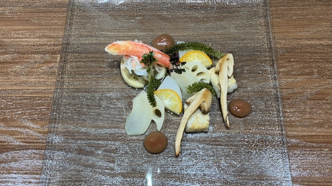西洋風料理 熱海 KOUWA - 料理写真:【前菜①】カニ･イカ･松茸の前菜