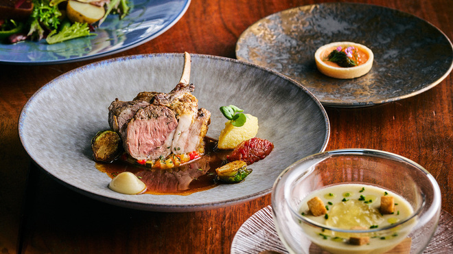 DINING & BAR TABLE 9 TOKYO - メイン写真: