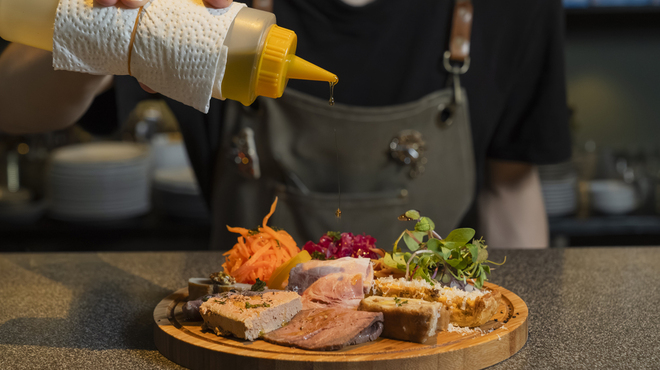 charbon - メイン写真: