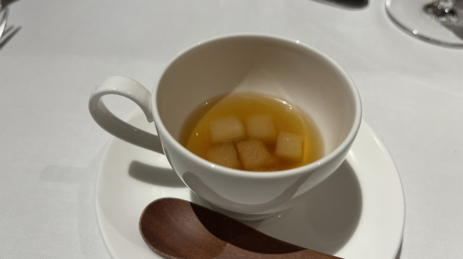 レストラン カーブドッチ - 料理写真:8月のコンソメ