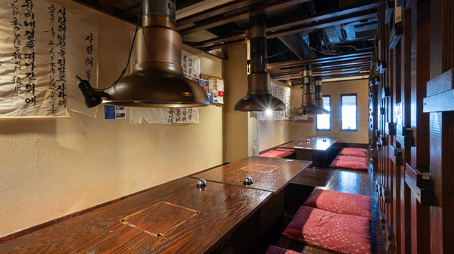 炭火焼肉と韓国料理の店 きむらや - メイン写真: